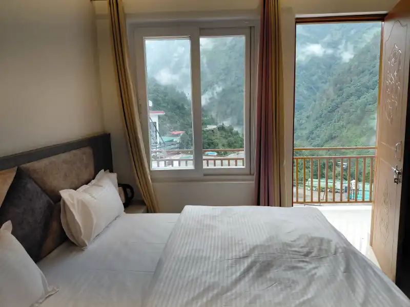 Room Image 2