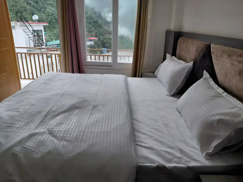 Room Image 1